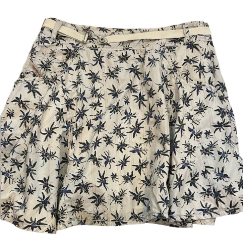 Diesel light blue Skirt with Navy Floral Print and Slim Belt flared pockets 29